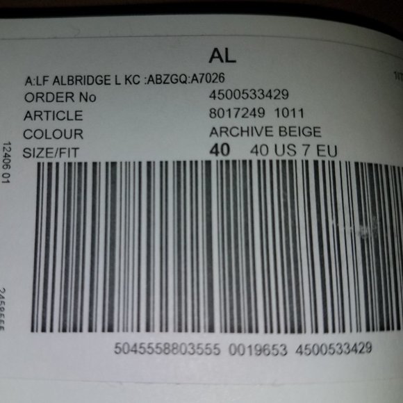 (SOLD) $429 BURBERRY Women's Albridge Vintage Ch Sneakers - Picture 14 of 16